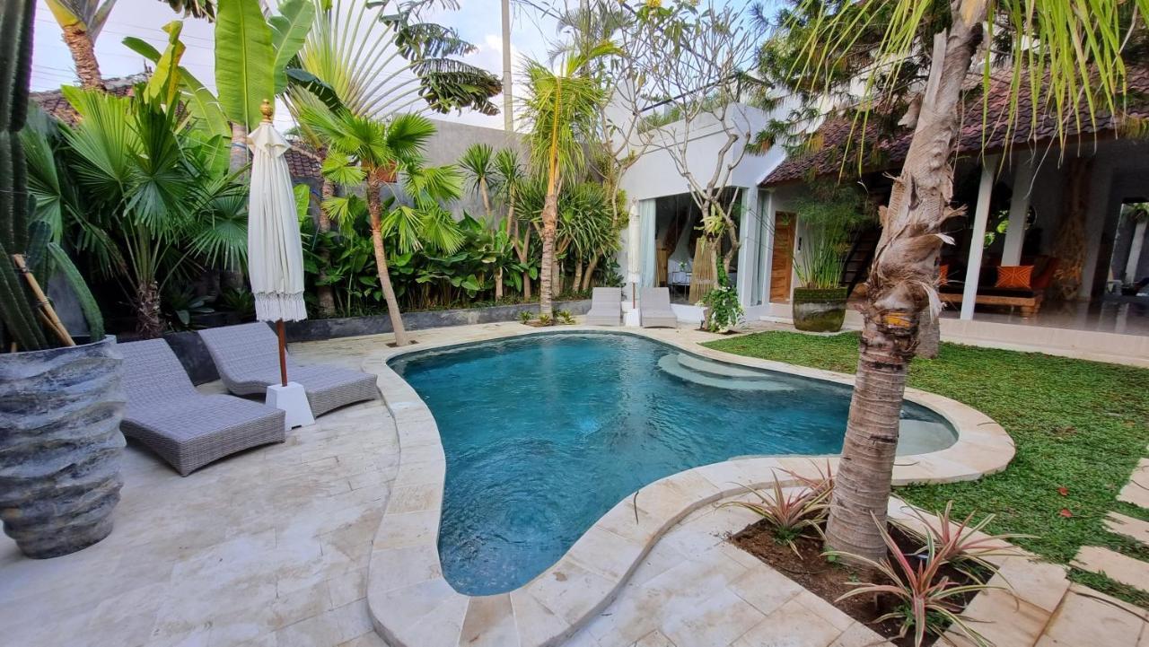 Villa Loba Seminyak Exterior foto