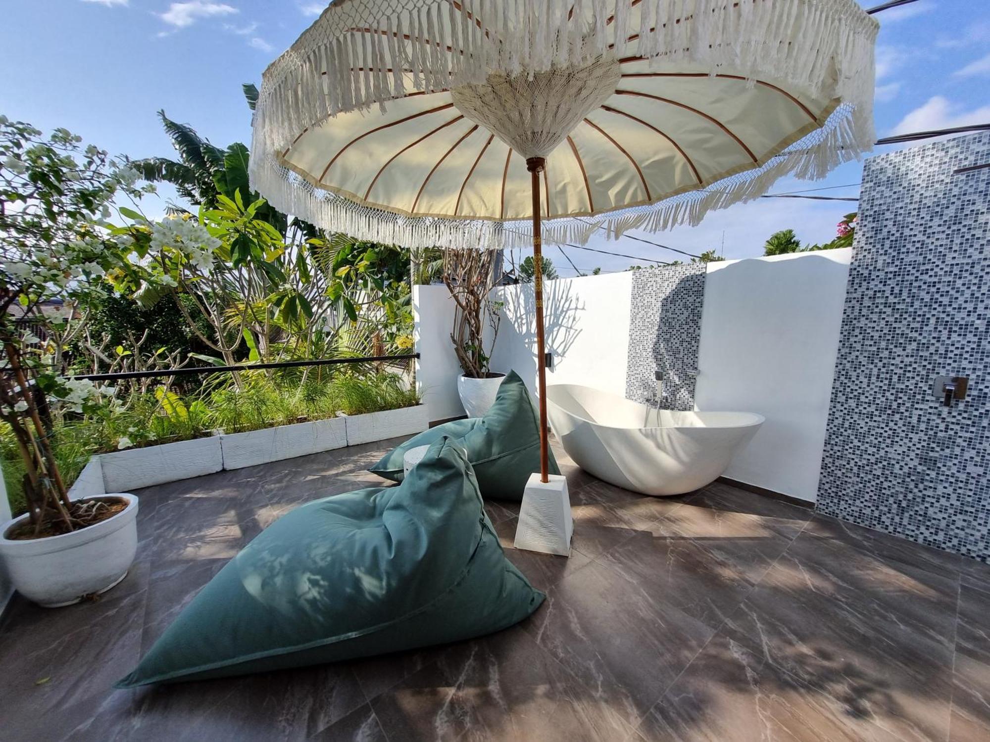 Villa Loba Seminyak Exterior foto